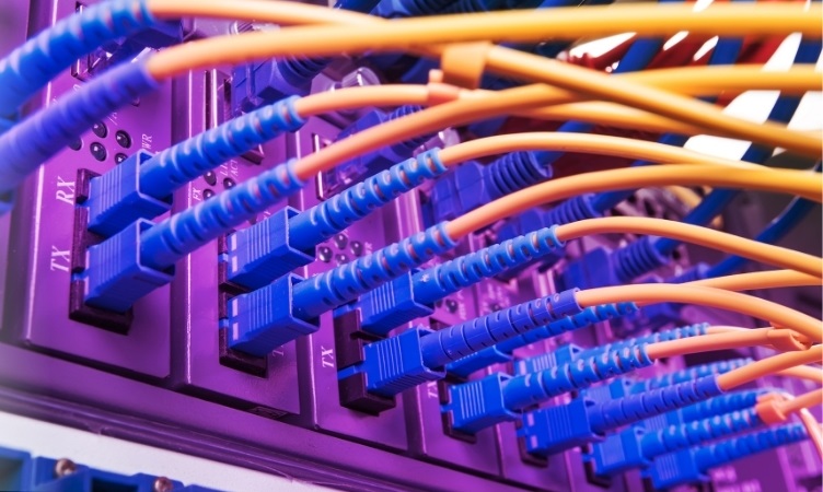 Fiber Optic Patch Cable Installation